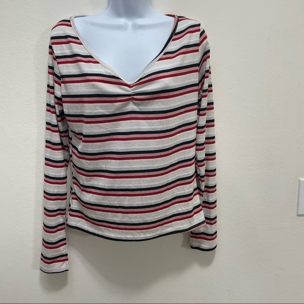 Wild Love Multi striped v-neck shirt size: XL